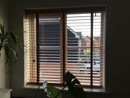 wood venetian blinds110